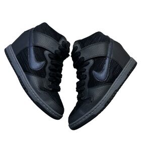 WOMENS NIKE DUNK SKY HI WEDGE US SIZE 8.5